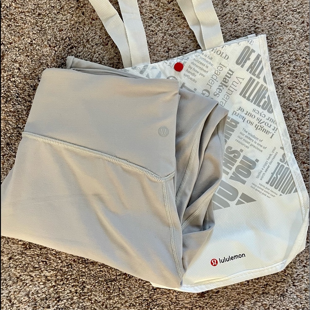 Lululemon 🍋 Align High Rise Jogger